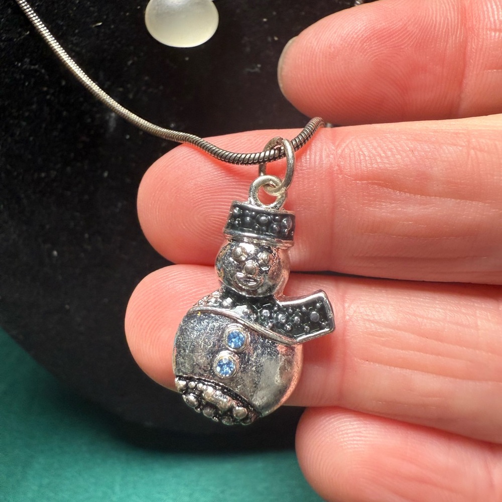 Holiday‎ Festive Bundle Earrings and necklaces - Picture 9 of 10